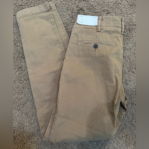 American Eagle Young Men’s Flex Slim Fit Khaki Pants - Picture 6 of 7